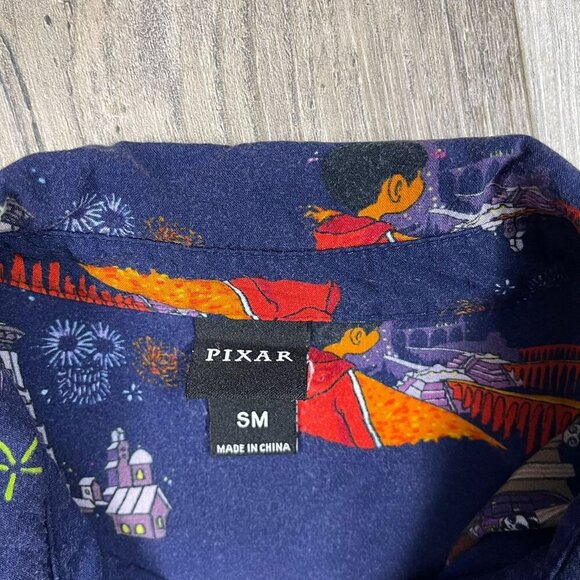 Her Universe Disney Pixar Coco Womens Tie Front Woven Top Small Blue Button Down - Picture 4 of 7